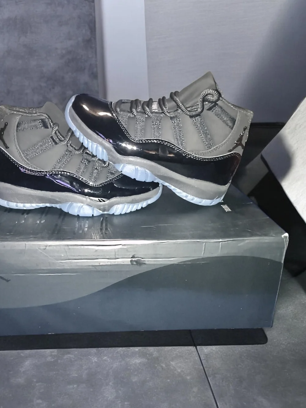 Jordan Boys' Grey and Black High-Top Sneakers